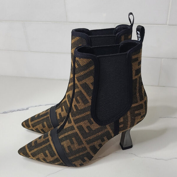 Botas fendi brown f-116