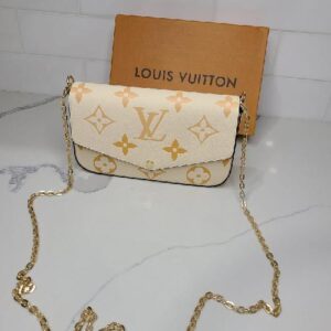 Bolso louis vuitton small yellow LV43
